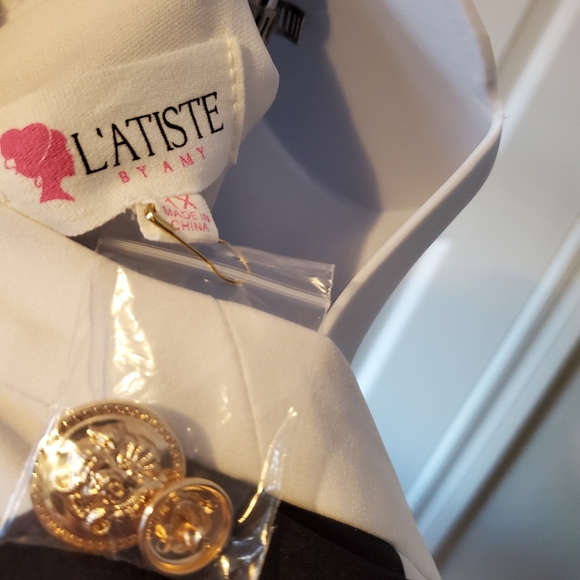 L'ATISTE Polka-dot Romper - Picture 10 of 11